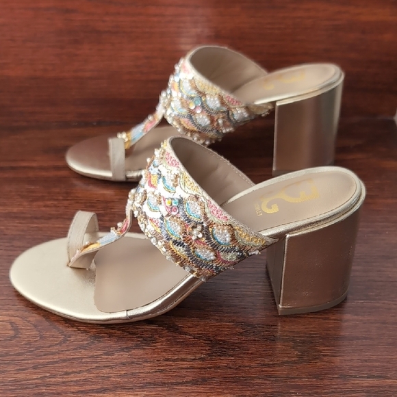 Fizzy Goblet Size 5 Gold Struck Kolha Block Heels Limited Edition. New In Box. - Picture 2 of 5